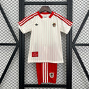 SPORTING LISBOA EDICIÓN ESPECIAL RETRO I 25/26 CONJUNTO INFANTIL