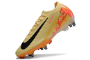 BOTA DE FUTBOL NIKE MERCURIAL VAPOR 16 SG ELITE KYLIAN MBAPPÉ